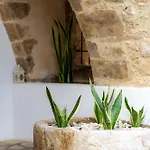Dome Garden Apartment