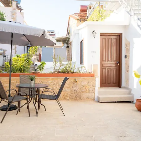 Dome Garden Apartman *